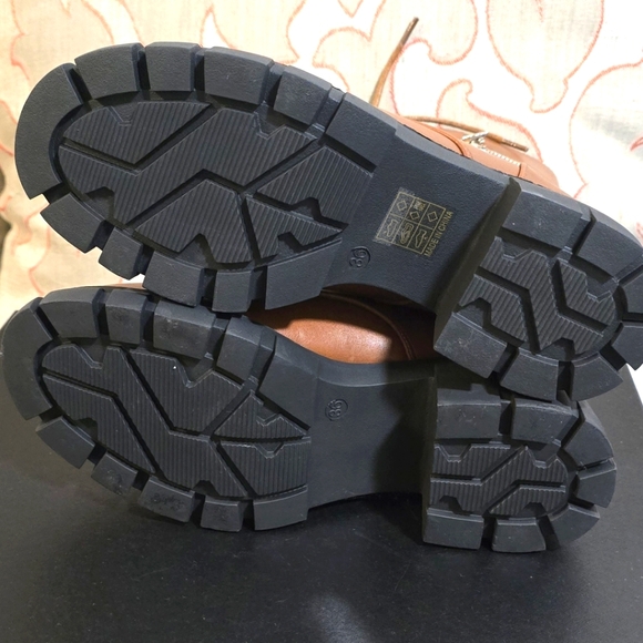 NEW Boots size 36 = 5.5 - Picture 4 of 4